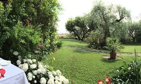Il Paradiso Del Garda Паденге-суль-Гарда